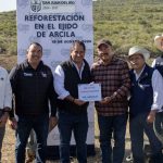 APAM fortalece acciones de reforestación para la recarga del acuífero con jornada en el Ejido Arcila